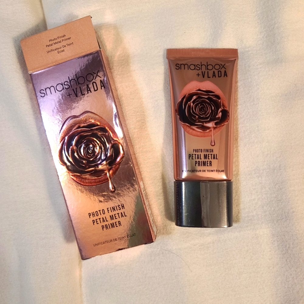Smashbox + VLADA Photo Finish Petal Metal Primer